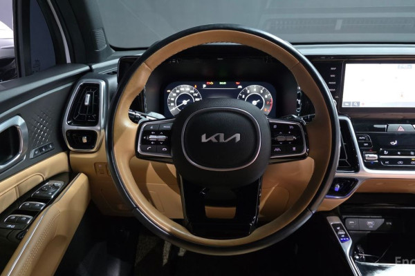 2023 Kia Sorento с пробегом 41 932 км