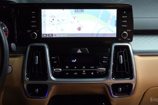 2023 Kia Sorento с пробегом 41 932 км