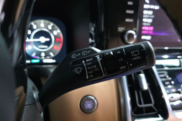 2023 Kia Sorento с пробегом 41 932 км