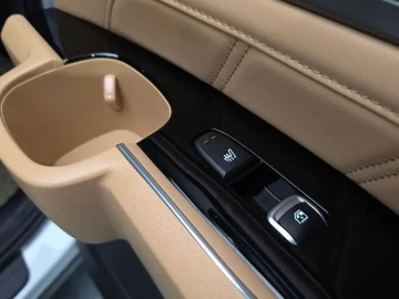 2023 Kia Sorento с пробегом 41 932 км