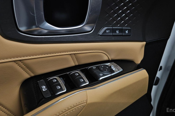 2023 Kia Sorento с пробегом 20 085 км