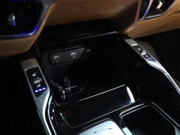 2023 Kia Sorento с пробегом 41 932 км