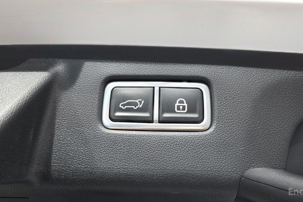 2023 Kia Sorento с пробегом 41 932 км