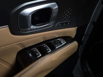 2023 Kia Sorento с пробегом 41 932 км