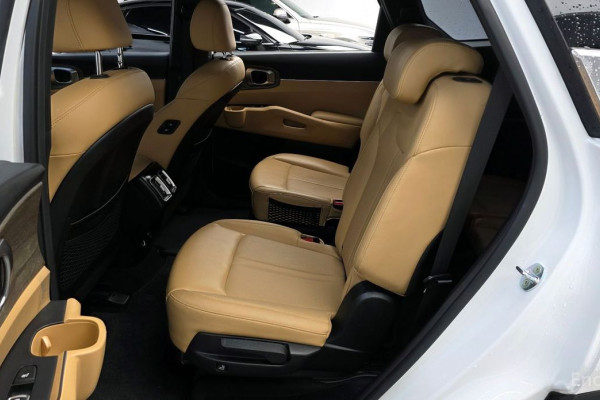 2022 Kia Sorento с пробегом 37 262 км