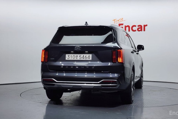 2021 Kia Sorento с пробегом 20 958 км