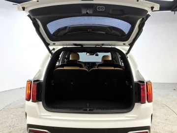2022 Kia Sorento с пробегом 37 262 км