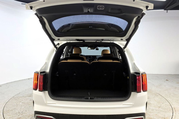 2022 Kia Sorento с пробегом 37 262 км