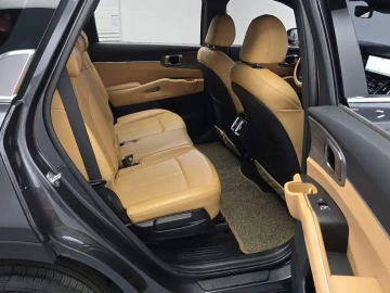 2022 Kia Sorento с пробегом 12 171 км