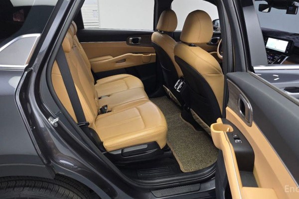 2022 Kia Sorento с пробегом 12 171 км