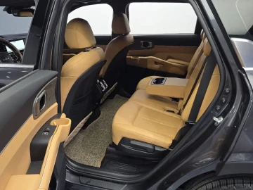 2022 Kia Sorento с пробегом 12 171 км
