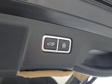 2022 Kia Sorento с пробегом 12 171 км