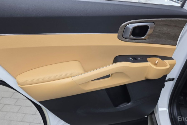 2022 Kia Sorento с пробегом 51 080 км