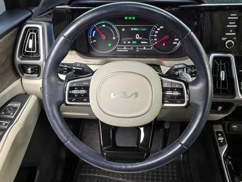 2022 Kia Sorento с пробегом 40 602 км
