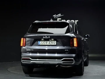 2023 Kia Sorento с пробегом 53 232 км