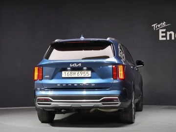 2022 Kia Sorento с пробегом 72 290 км