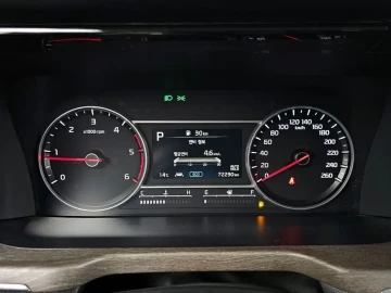2022 Kia Sorento с пробегом 72 290 км