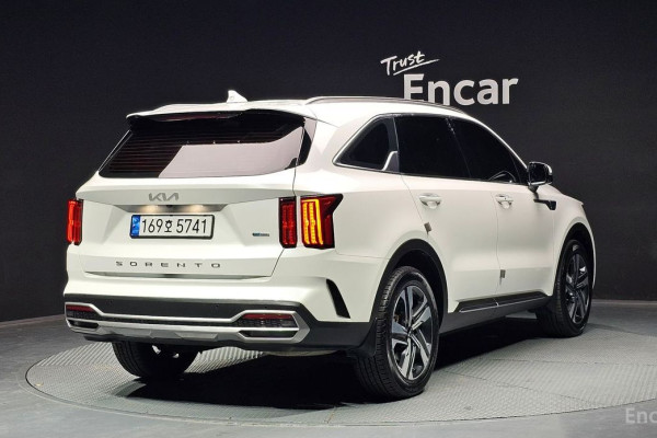 2022 Kia Sorento с пробегом 95 075 км