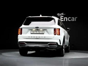 2021 Kia Sorento с пробегом 31 193 км