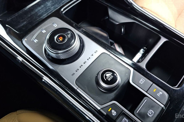 2022 Kia Sorento с пробегом 95 075 км