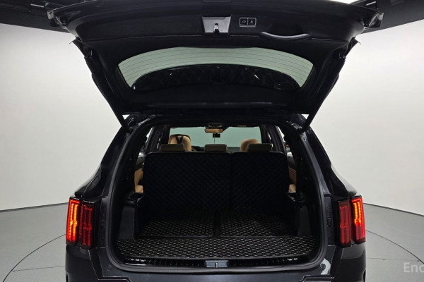 2021 Kia Sorento с пробегом 56 582 км