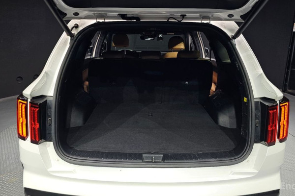 2022 Kia Sorento с пробегом 95 075 км