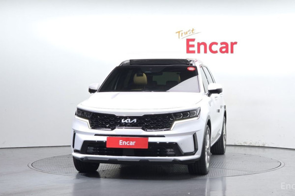 2022 Kia Sorento с пробегом 27 590 км