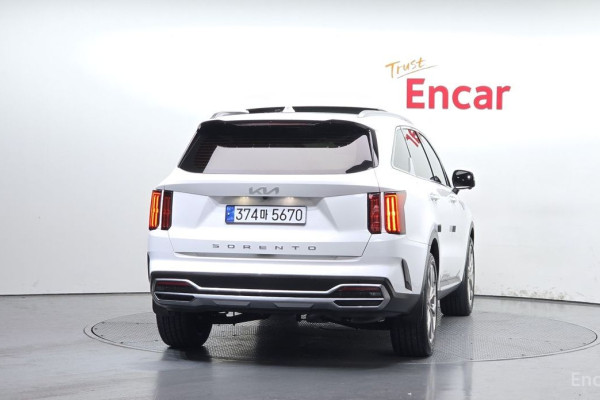 2022 Kia Sorento с пробегом 27 590 км