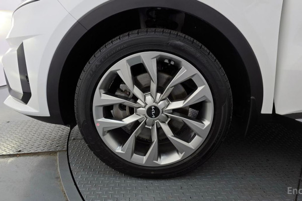 2022 Kia Sorento с пробегом 27 590 км