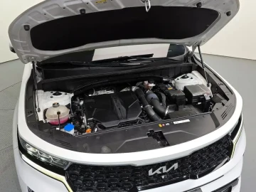 2022 Kia Sorento с пробегом 27 590 км