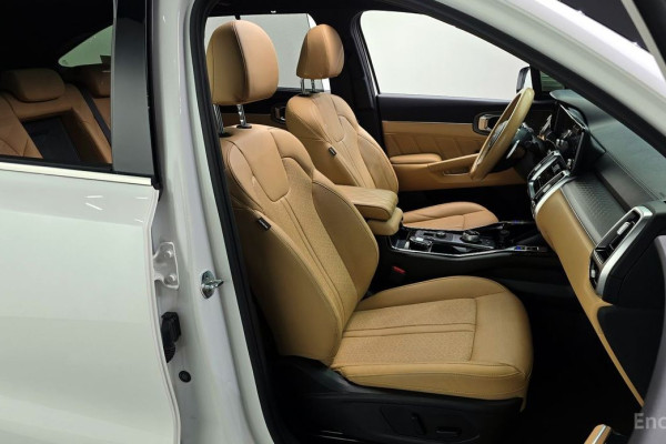 2022 Kia Sorento с пробегом 27 590 км