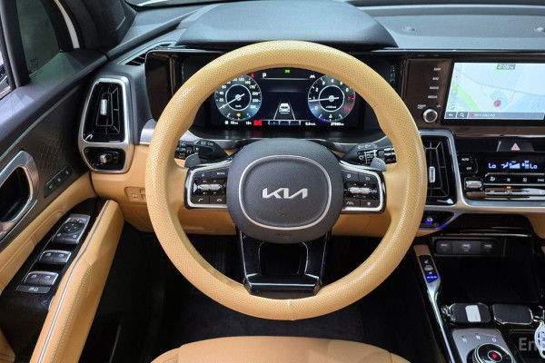 2022 Kia Sorento с пробегом 27 590 км