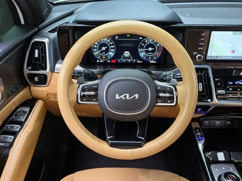2022 Kia Sorento с пробегом 27 590 км