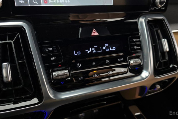 2022 Kia Sorento с пробегом 27 590 км