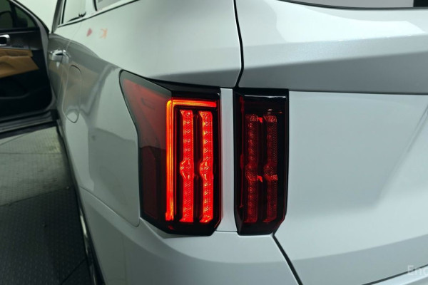 2022 Kia Sorento с пробегом 27 590 км