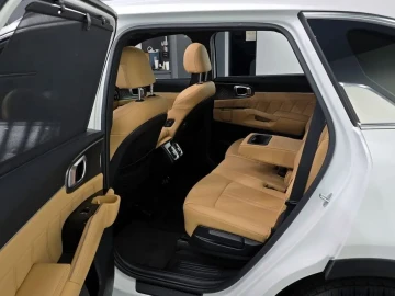 2022 Kia Sorento с пробегом 27 590 км