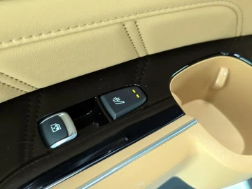2022 Kia Sorento с пробегом 27 590 км