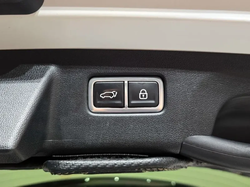 2022 Kia Sorento с пробегом 27 590 км