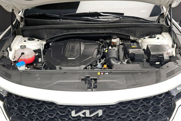 2023 Kia Sorento с пробегом 67 625 км