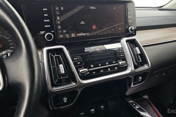 2022 Kia Sorento с пробегом 79 855 км