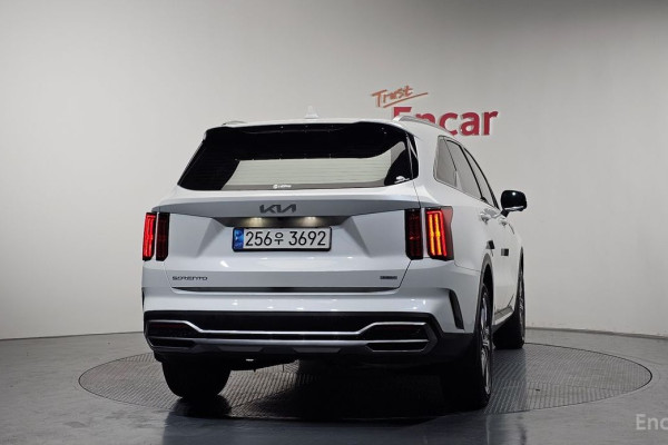 2023 Kia Sorento с пробегом 41 131 км