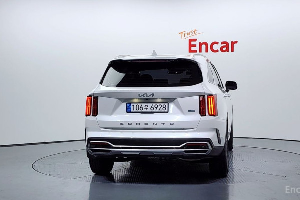 2022 Kia Sorento с пробегом 28 911 км