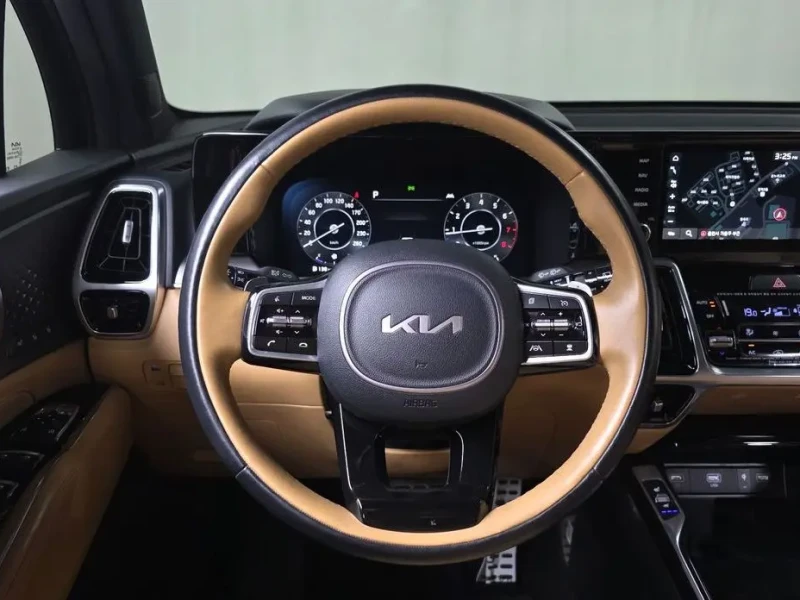 2023 Kia Sorento с пробегом 53 753 км