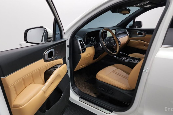 2022 Kia Sorento с пробегом 28 911 км