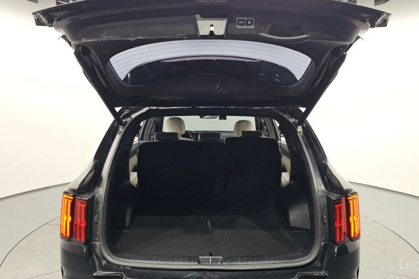 2022 Kia Sorento с пробегом 87 934 км