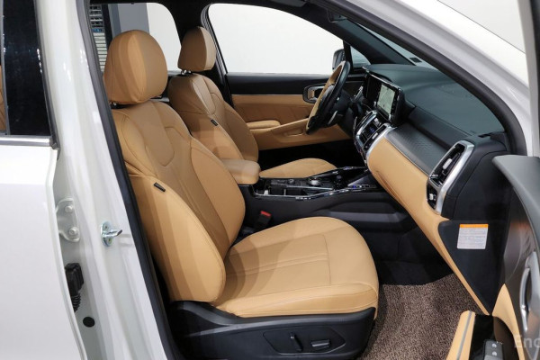 2022 Kia Sorento с пробегом 28 911 км