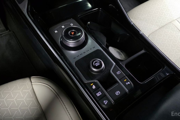 2022 Kia Sorento с пробегом 131 752 км