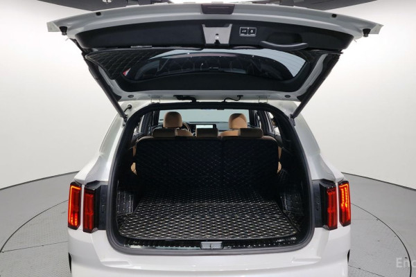 2022 Kia Sorento с пробегом 28 911 км