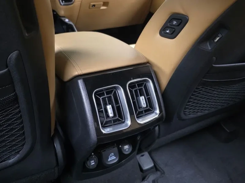 2023 Kia Sorento с пробегом 53 753 км