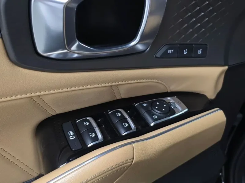 2023 Kia Sorento с пробегом 53 753 км
